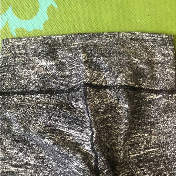 Lululemon High-Waisted Capri Leggings - Picture 2 of 3